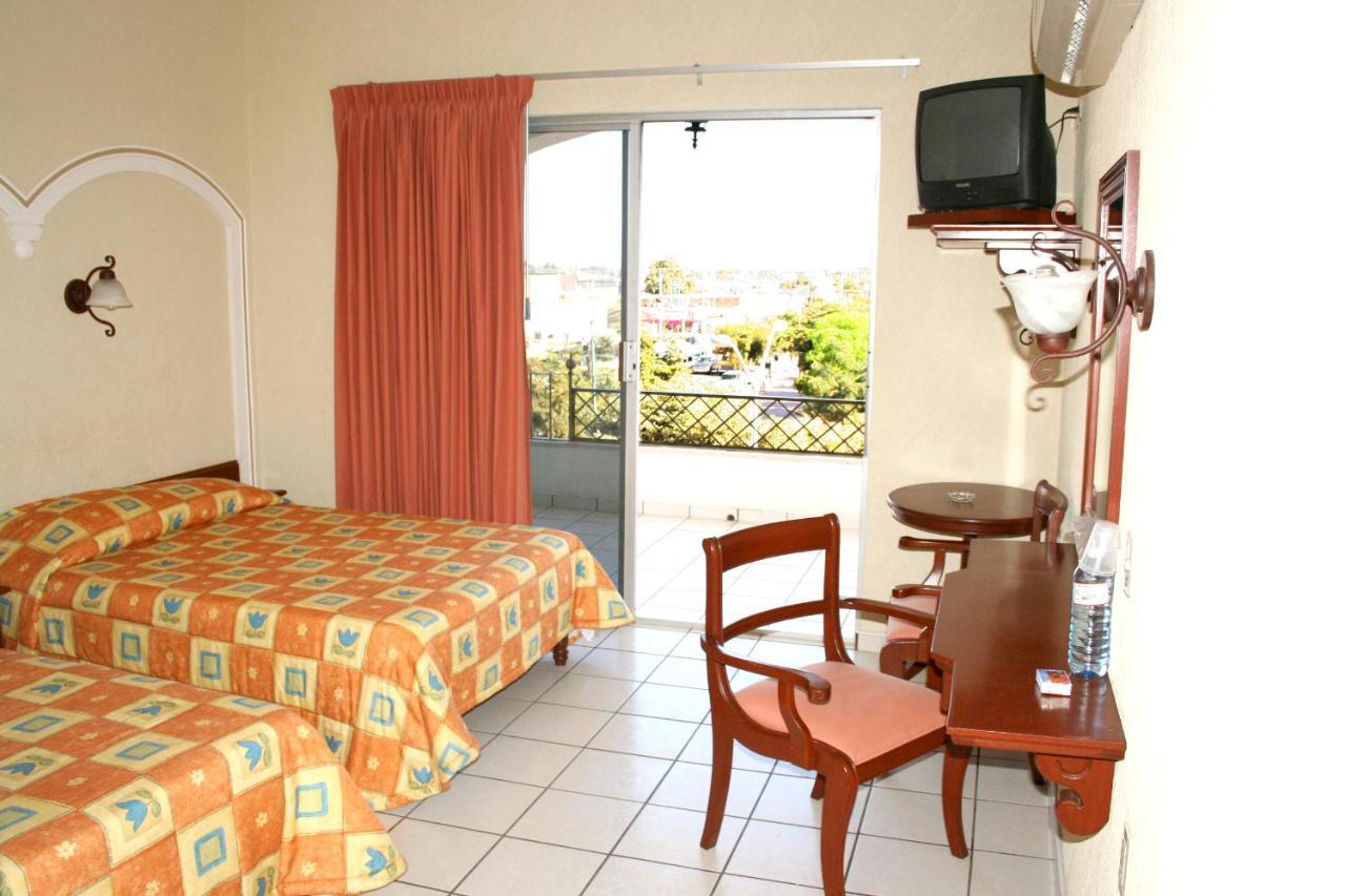 Hotel Davimar Guamuchil Bagian luar foto